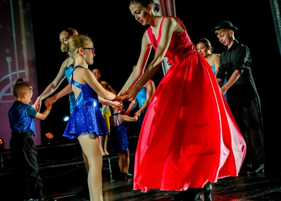 MusicalTheatreWShopSmallImageWebP